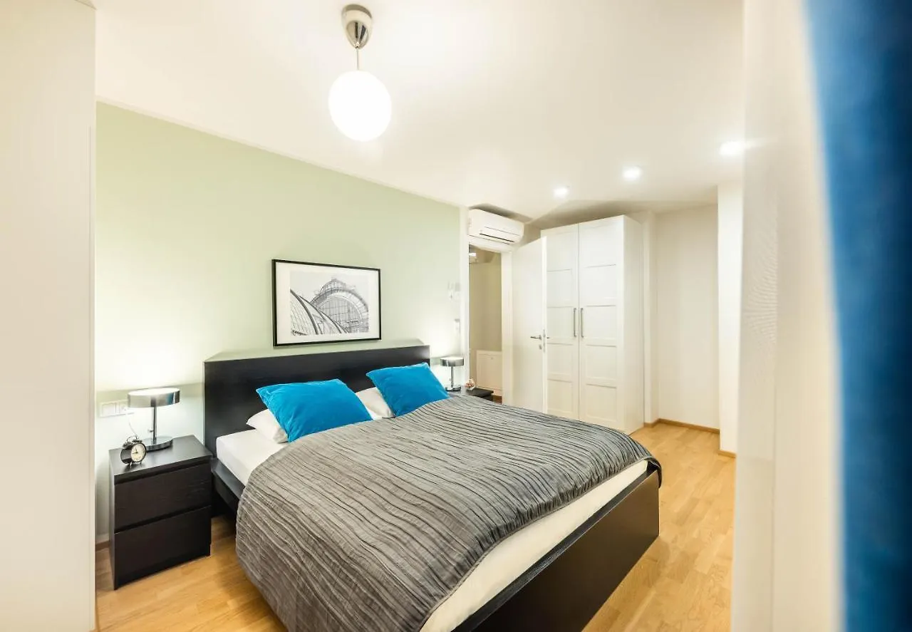Jimmy'S Apartments Emerald Viyana Apart Otel